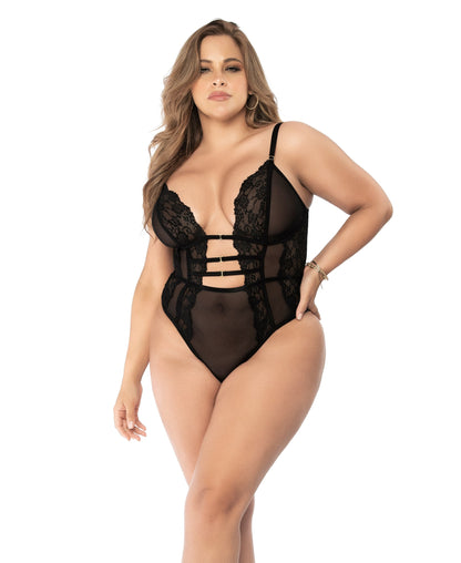8683X Mesh & Lace Teddy front view no garters